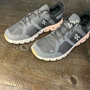 On Cloudflow Running Rock Rose Black Sneakers 6.5 Shoes